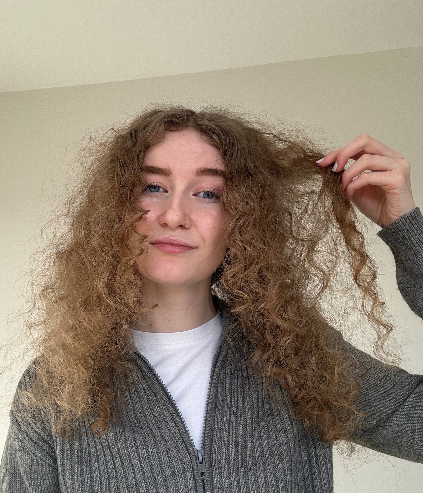 5 Signs You Might Have Wavy or Curly Hair